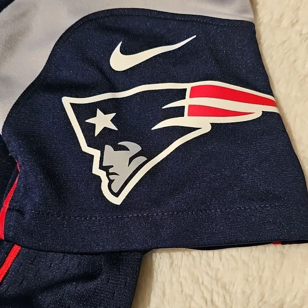 Women’s Tom Brady Navy Blue Limited Nike Jersey Medium